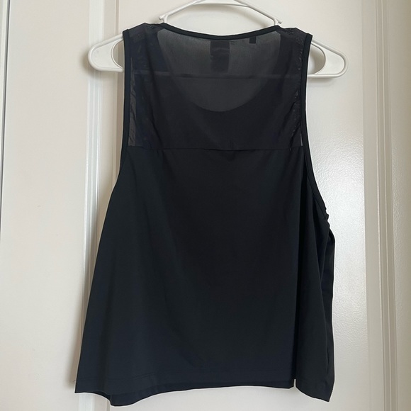 GYMSHARK | BLACK MESH ATHLETIC TANK TOP | MEDIUM - Picture 5 of 5